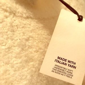 White / cream oversized fluffy sweater